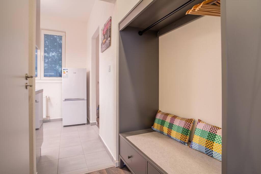 Sukromny Staromestsky Apartman V Uzasnej Lokalite/Cozy Old-Town Apartment In A Great Neighborhood Братислава Экстерьер фото